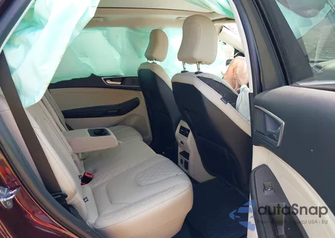 2024 Ford Edge Titanium z USA, uszkodzony, nr VIN 2FMPK4K95RBA73867